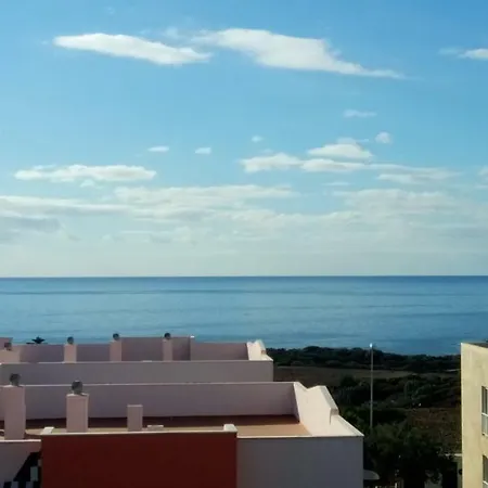 Apartamento Ocean View With A Terrace *